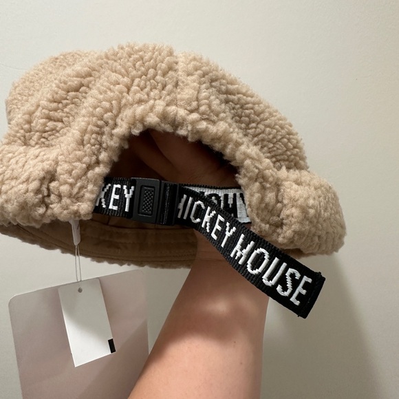 Tokyo Disney Mickey Tan Sherpa Hat (New) main image 4